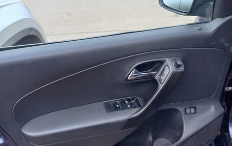 Volkswagen Polo VI (EU Market), 2012 год, 460 000 рублей, 4 фотография