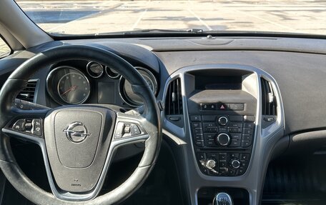 Opel Astra J, 2014 год, 920 000 рублей, 8 фотография