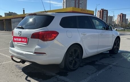 Opel Astra J, 2014 год, 920 000 рублей, 4 фотография