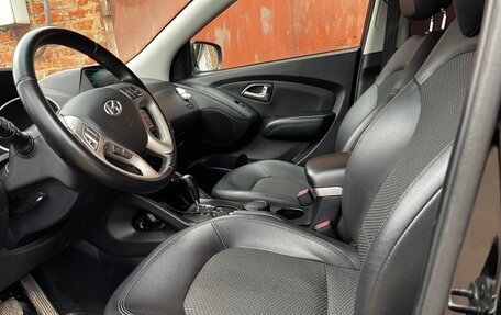 Hyundai ix35 I рестайлинг, 2012 год, 1 050 000 рублей, 13 фотография