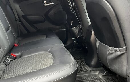 Hyundai ix35 I рестайлинг, 2012 год, 1 050 000 рублей, 14 фотография