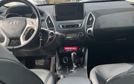 Hyundai ix35 I рестайлинг, 2012 год, 1 050 000 рублей, 10 фотография