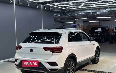 Volkswagen T-Roc I, 2023 год, 1 341 300 рублей, 4 фотография