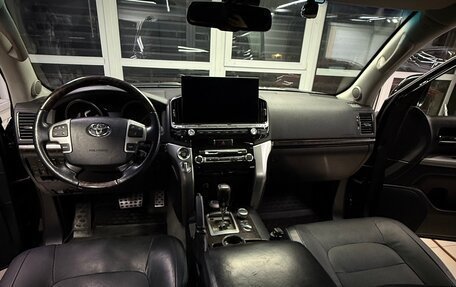 Toyota Land Cruiser 200, 2013 год, 4 500 000 рублей, 8 фотография