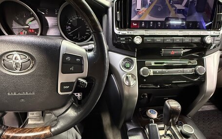 Toyota Land Cruiser 200, 2013 год, 4 500 000 рублей, 9 фотография