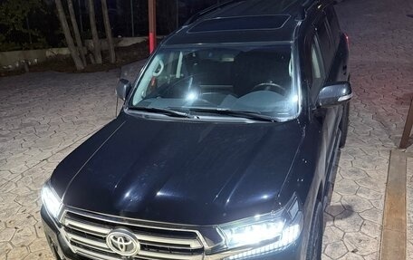 Toyota Land Cruiser 200, 2013 год, 4 500 000 рублей, 13 фотография