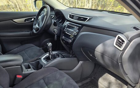 Nissan X-Trail, 2016 год, 1 370 000 рублей, 21 фотография