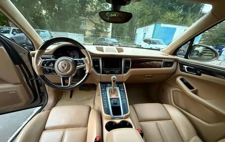 Porsche Macan I рестайлинг, 2014 год, 2 700 000 рублей, 2 фотография