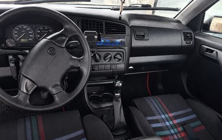 Volkswagen Golf III, 1994 год, 400 000 рублей, 5 фотография