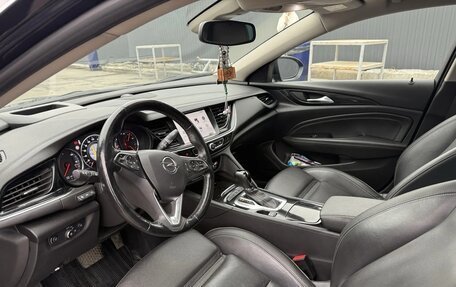 Opel Insignia II рестайлинг, 2017 год, 2 000 000 рублей, 8 фотография