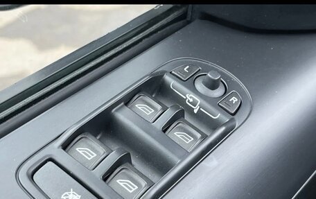 Land Rover Freelander II рестайлинг 2, 2010 год, 1 300 000 рублей, 15 фотография