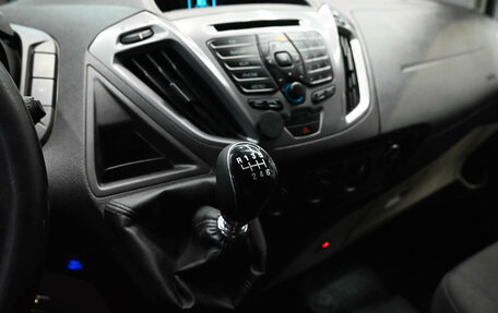 Ford Tourneo Custom I рестайлинг, 2017 год, 2 150 000 рублей, 16 фотография