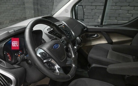 Ford Tourneo Custom I рестайлинг, 2017 год, 2 150 000 рублей, 17 фотография