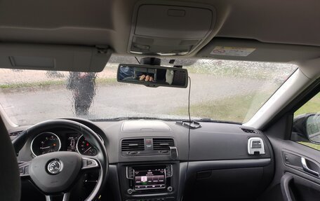 Skoda Yeti I рестайлинг, 2015 год, 1 200 000 рублей, 6 фотография