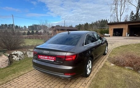 Audi A4, 2019 год, 2 500 000 рублей, 4 фотография