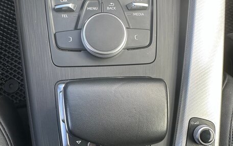 Audi A4, 2019 год, 2 500 000 рублей, 13 фотография