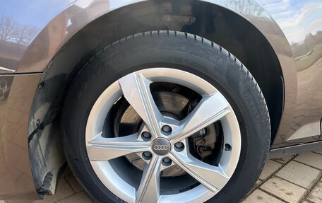 Audi A4, 2019 год, 2 500 000 рублей, 19 фотография