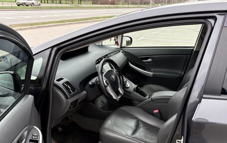 Toyota Prius, 2009 год, 1 300 000 рублей, 10 фотография