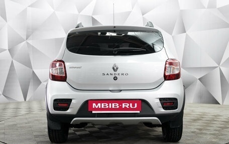 Renault Sandero II рестайлинг, 2018 год, 950 000 рублей, 3 фотография