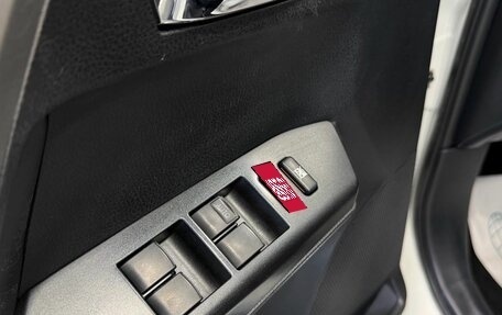 Toyota RAV4, 2016 год, 2 445 000 рублей, 11 фотография