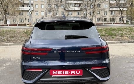 Genesis GV70, 2021 год, 4 800 000 рублей, 6 фотография