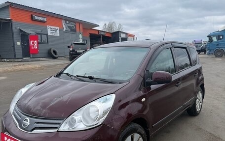 Nissan Note II рестайлинг, 2011 год, 310 000 рублей, 3 фотография