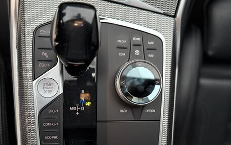 BMW 3 серия, 2020 год, 4 300 000 рублей, 21 фотография