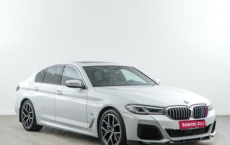 BMW 5 серия, 2021 год, 5 678 888 рублей, 1 фотография