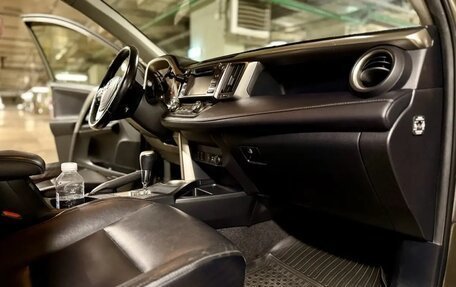 Toyota RAV4, 2013 год, 2 250 000 рублей, 6 фотография