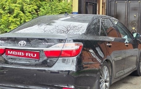 Toyota Camry, 2017 год, 1 700 000 рублей, 5 фотография