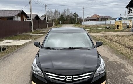 Hyundai Solaris II рестайлинг, 2016 год, 1 100 000 рублей, 2 фотография