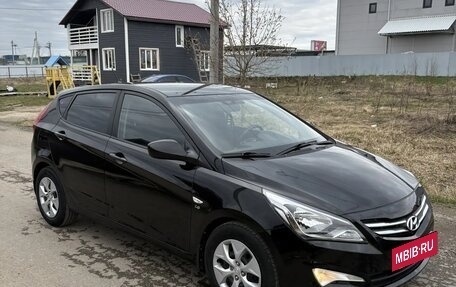 Hyundai Solaris II рестайлинг, 2016 год, 1 100 000 рублей, 5 фотография