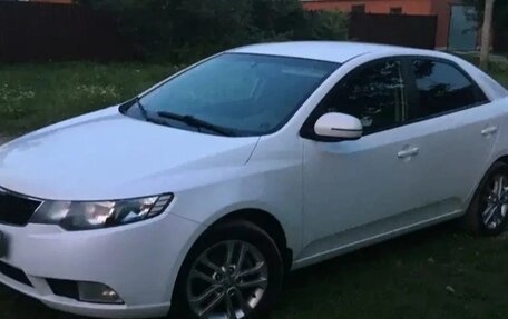 KIA Cerato III, 2011 год, 750 000 рублей, 3 фотография