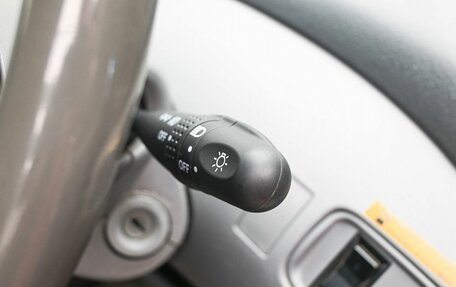 Toyota Vitz, 2001 год, 669 000 рублей, 12 фотография