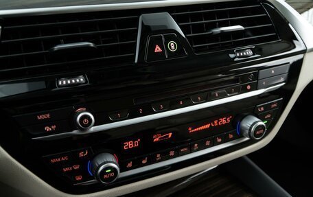 BMW 5 серия, 2018 год, 4 277 077 рублей, 16 фотография