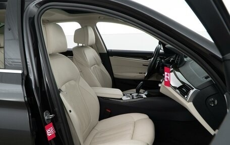 BMW 5 серия, 2018 год, 4 277 077 рублей, 8 фотография