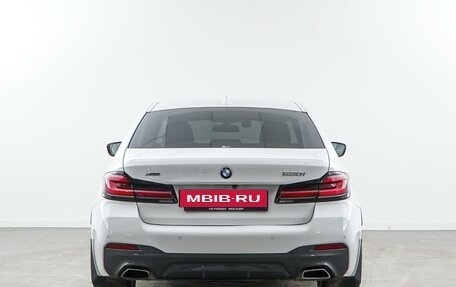 BMW 5 серия, 2021 год, 5 678 888 рублей, 4 фотография