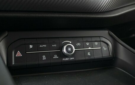 Haval F7x I, 2020 год, 1 890 000 рублей, 19 фотография