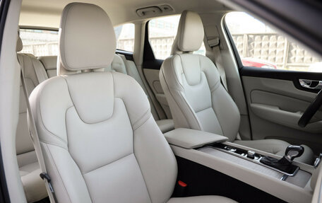 Volvo XC60 II, 2021 год, 4 298 000 рублей, 22 фотография