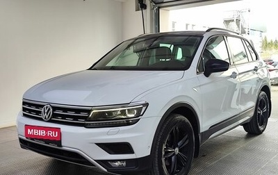 Volkswagen Tiguan II, 2018 год, 3 099 000 рублей, 1 фотография