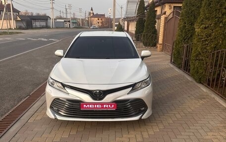 Toyota Camry, 2019 год, 3 100 000 рублей, 1 фотография