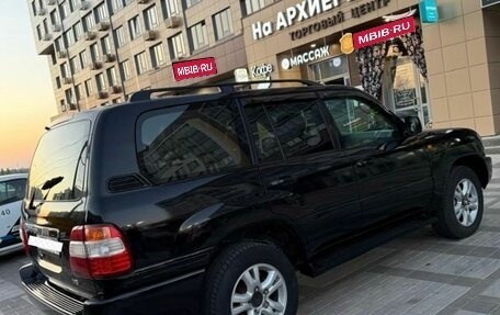 Toyota Land Cruiser 100 рестайлинг 2, 2006 год, 1 600 000 рублей, 1 фотография