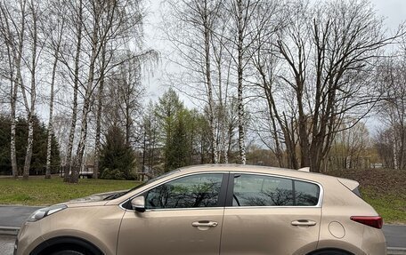 KIA Sportage IV рестайлинг, 2018 год, 1 850 000 рублей, 2 фотография