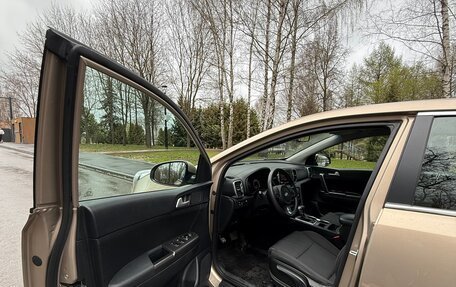 KIA Sportage IV рестайлинг, 2018 год, 1 850 000 рублей, 11 фотография