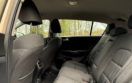 KIA Sportage IV рестайлинг, 2018 год, 1 850 000 рублей, 10 фотография