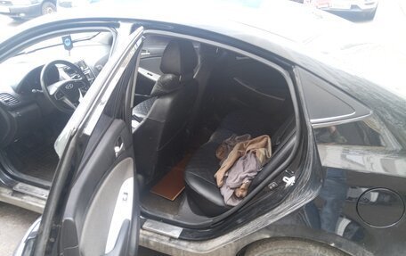 Hyundai Solaris II рестайлинг, 2012 год, 890 000 рублей, 6 фотография