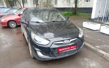 Hyundai Solaris II рестайлинг, 2012 год, 890 000 рублей, 9 фотография