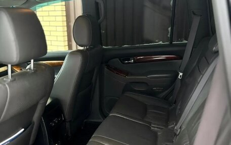 Toyota Land Cruiser Prado 120 рестайлинг, 2008 год, 1 700 000 рублей, 7 фотография