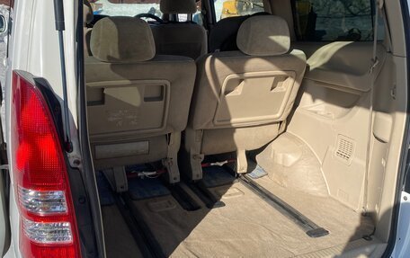 Nissan Serena II, 2002 год, 685 000 рублей, 7 фотография