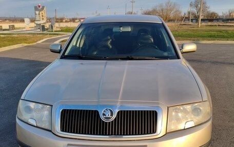 Skoda Superb III рестайлинг, 2004 год, 450 000 рублей, 3 фотография